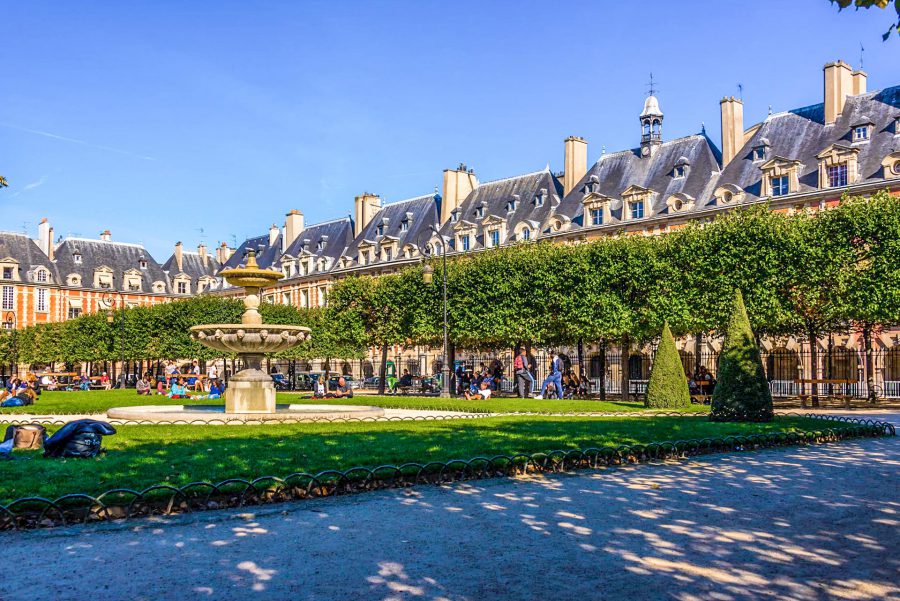 place des vosges im Marais