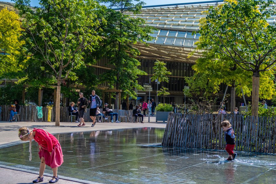 des halles Paris jardin nelson Mandela