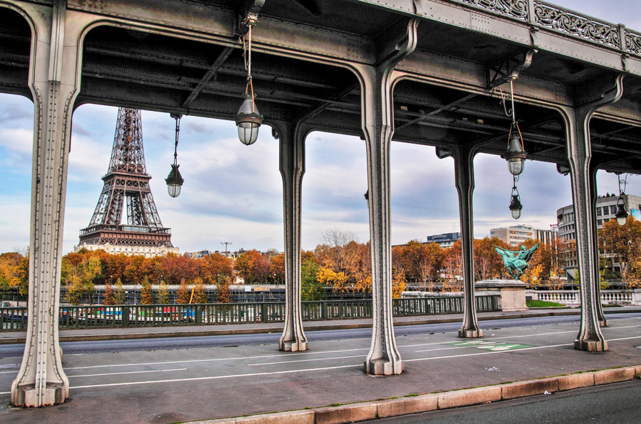 Pont de Bir-Hakeim Paris