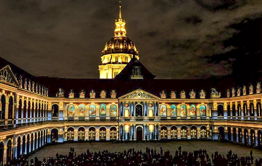 Invalides Licht- und Feuerwerkshows in Paris