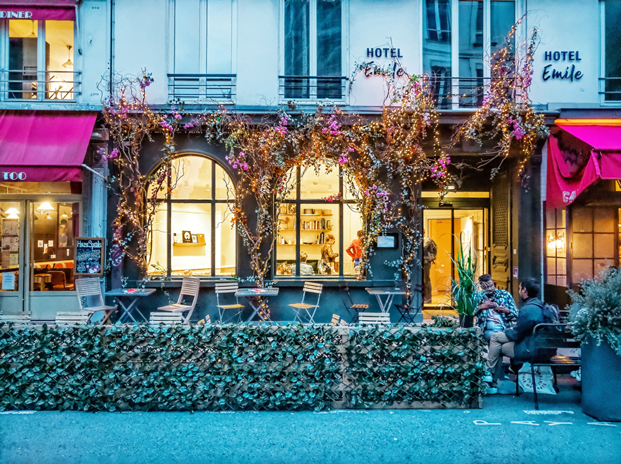 Hotels in Paris Emile
