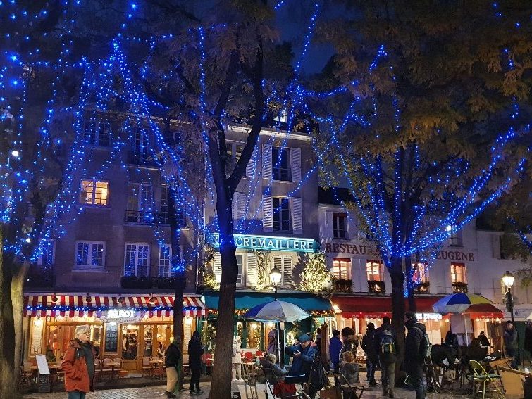 Weihnachten in Montmartre, Place du Tertre