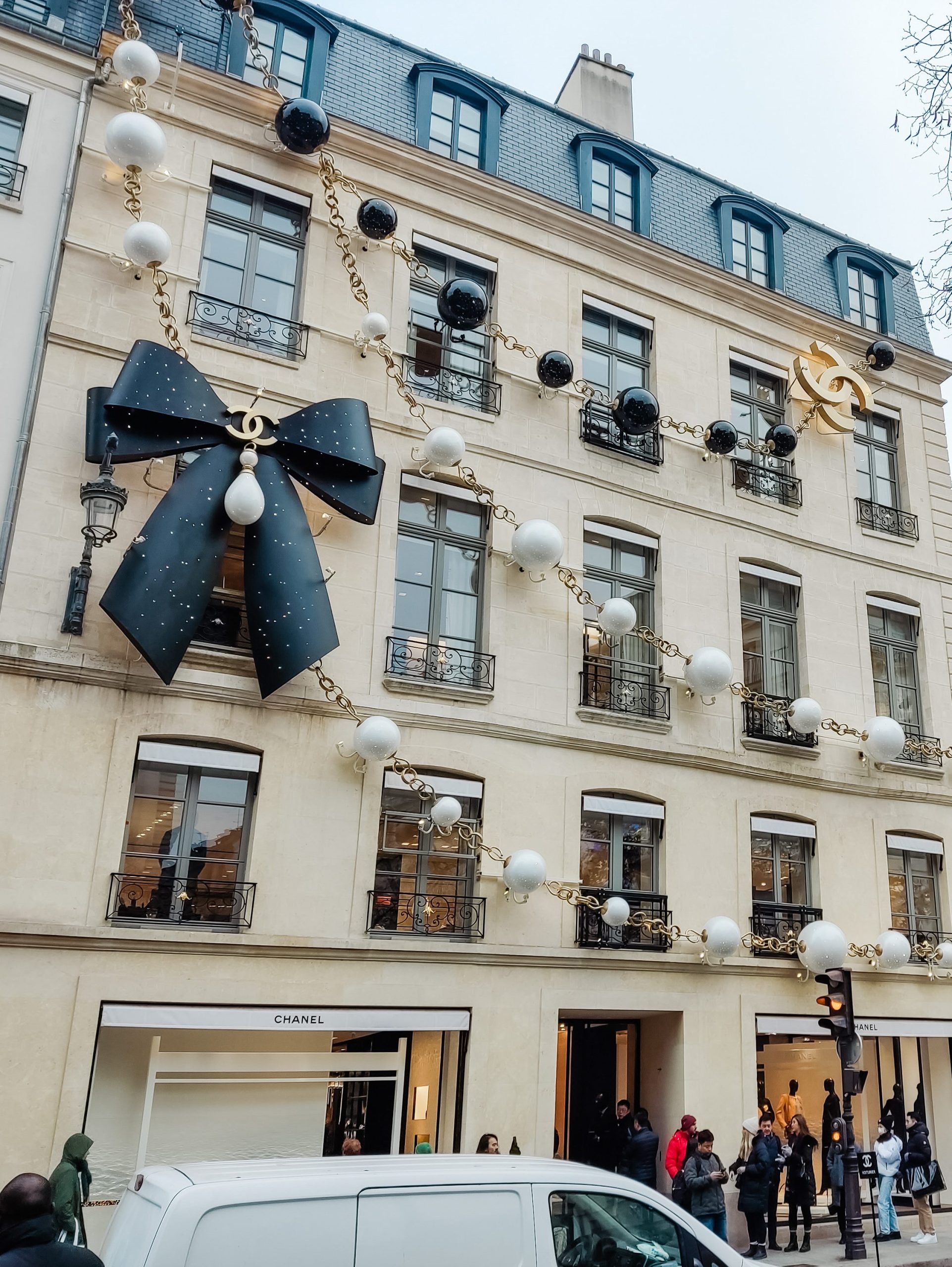 Chanel in der Rue St. Honoré Weihnachten