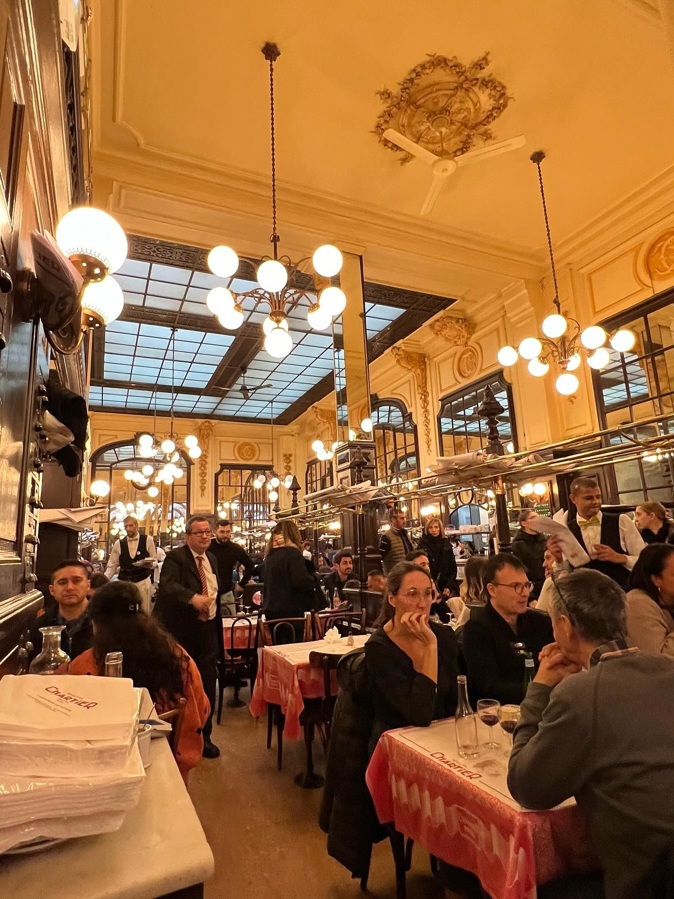 Die schönsten Brühen in Paris Chartier